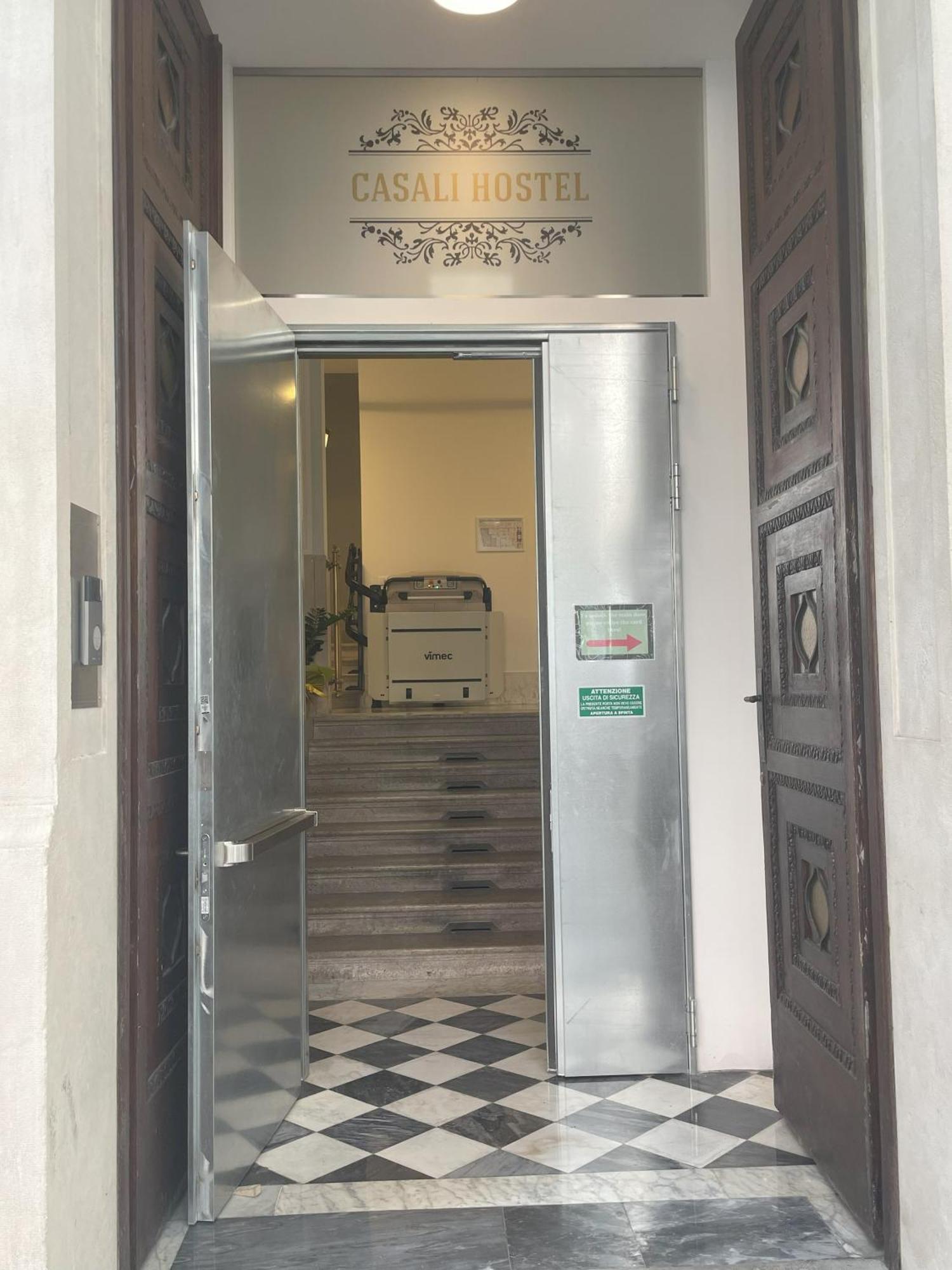 Casali Hostel Триест Экстерьер фото