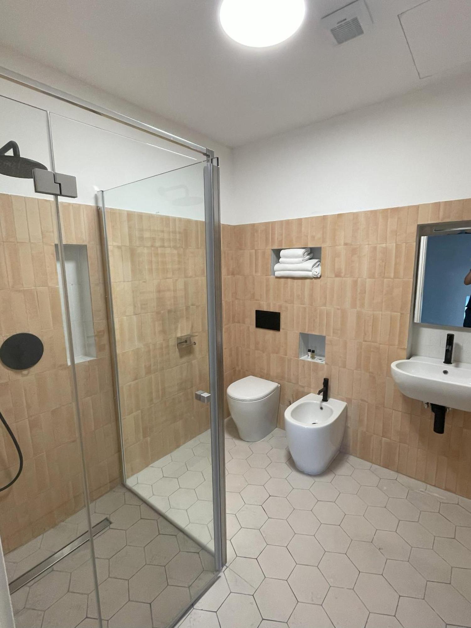 Casali Hostel Триест Экстерьер фото
