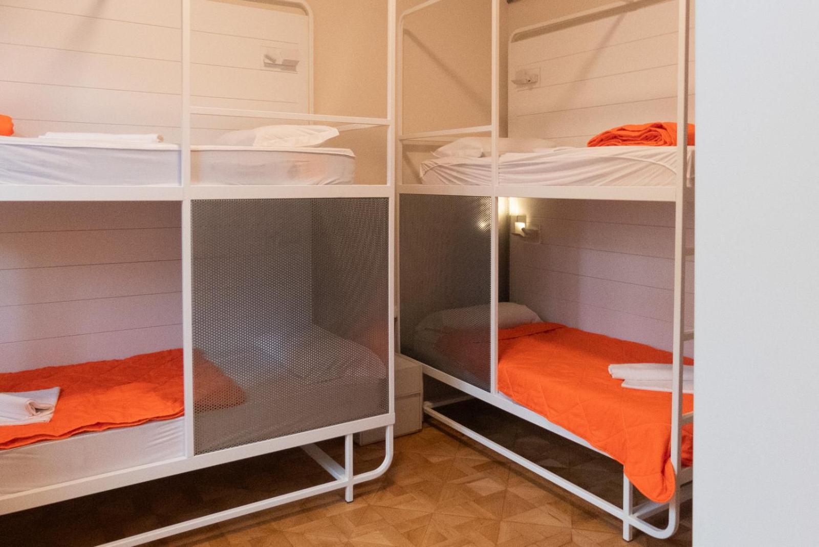 Casali Hostel Триест Экстерьер фото