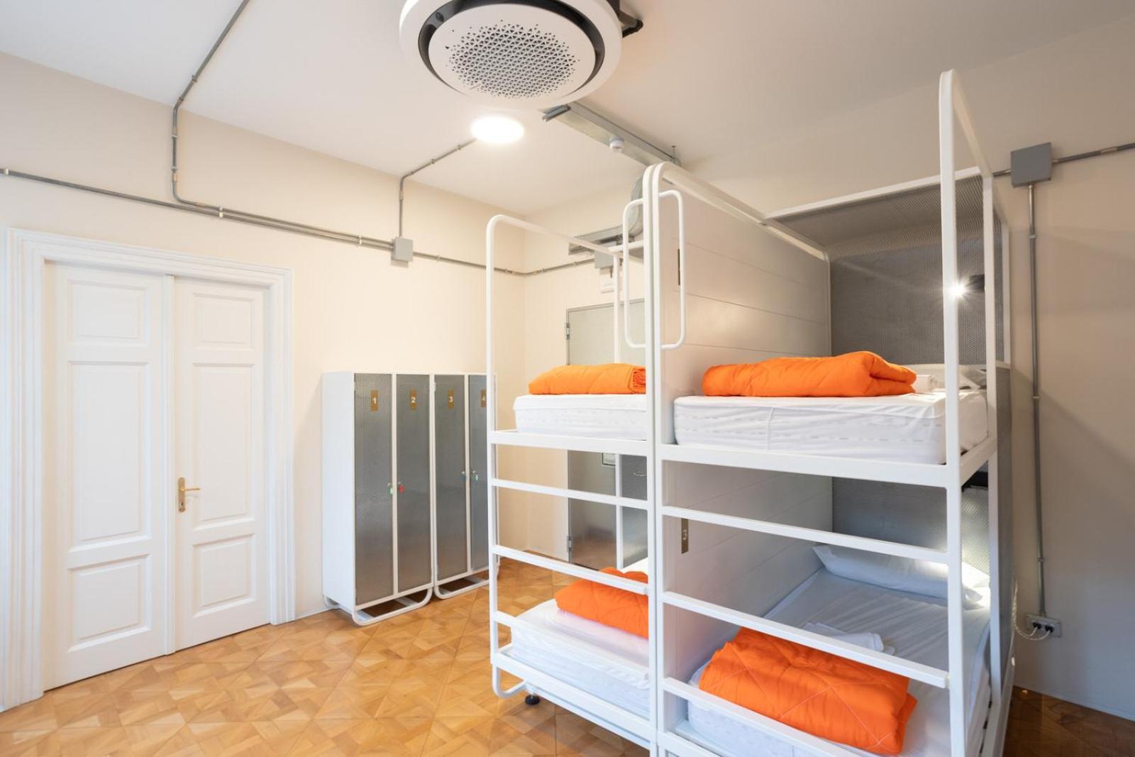 Casali Hostel Триест Экстерьер фото