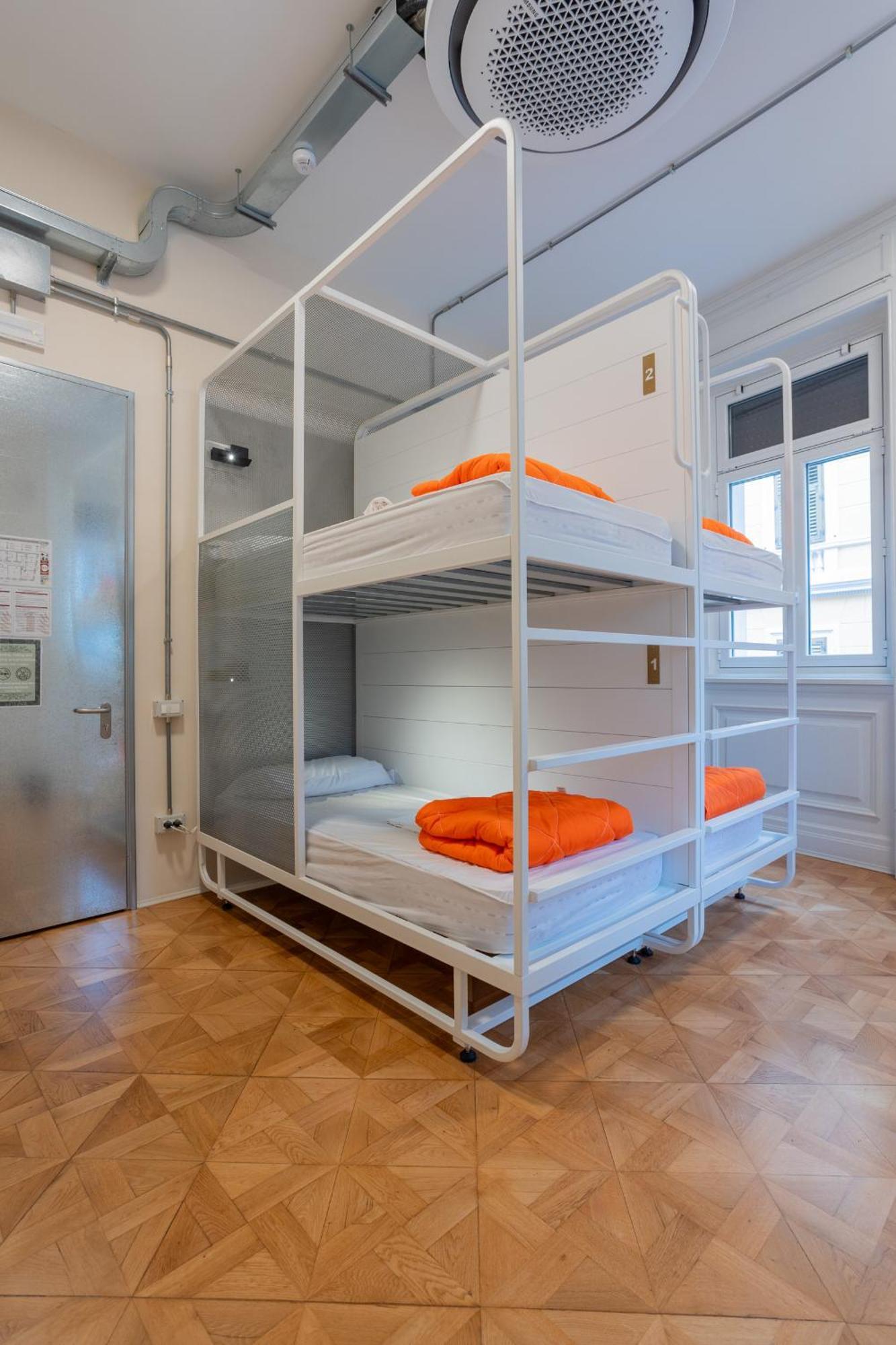 Casali Hostel Триест Экстерьер фото