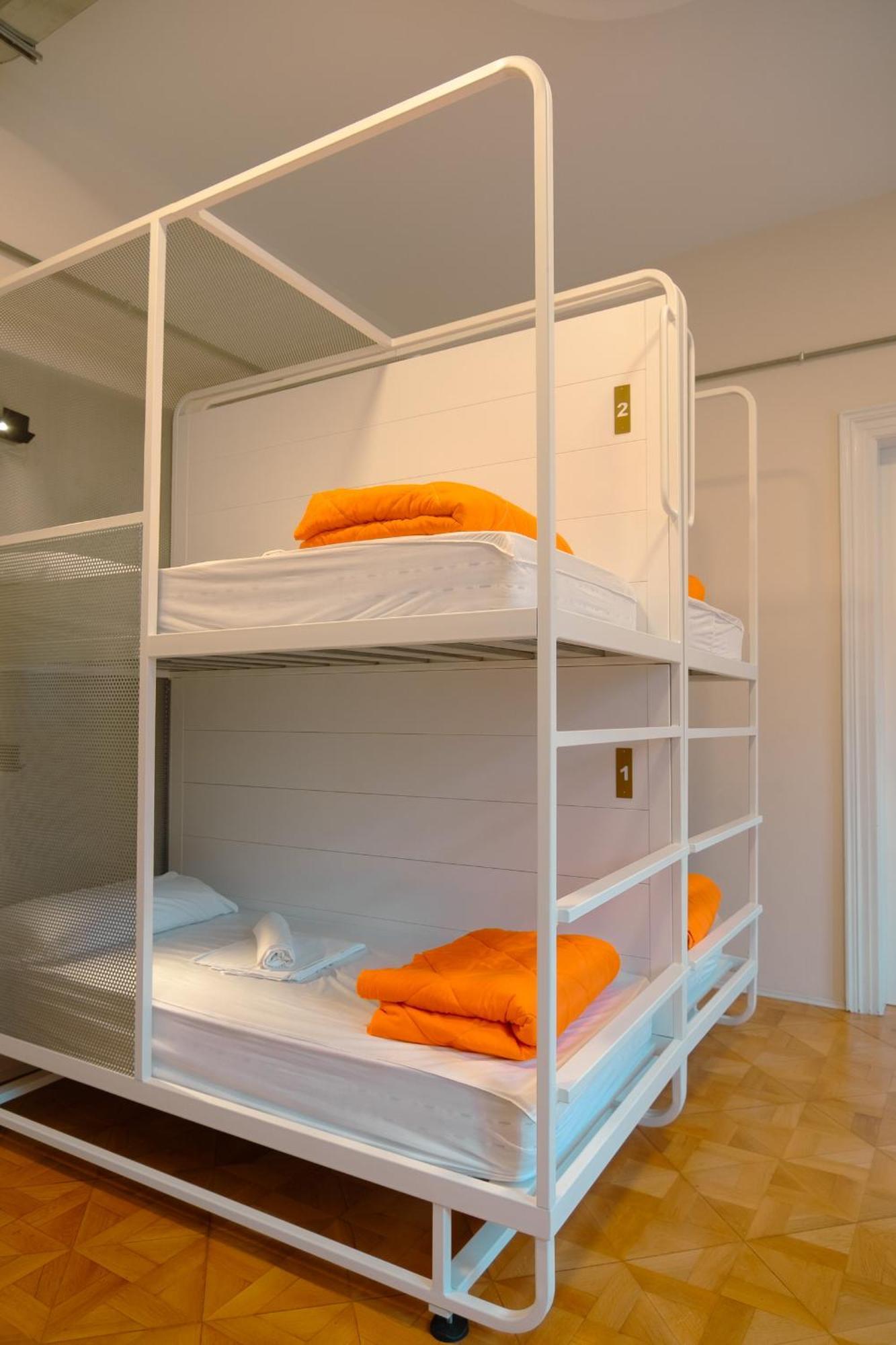 Casali Hostel Триест Экстерьер фото