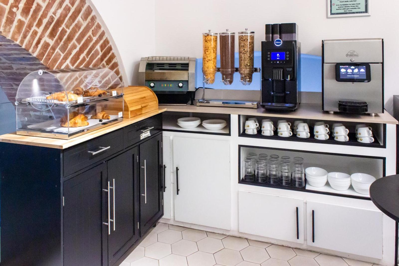 Casali Hostel Триест Экстерьер фото